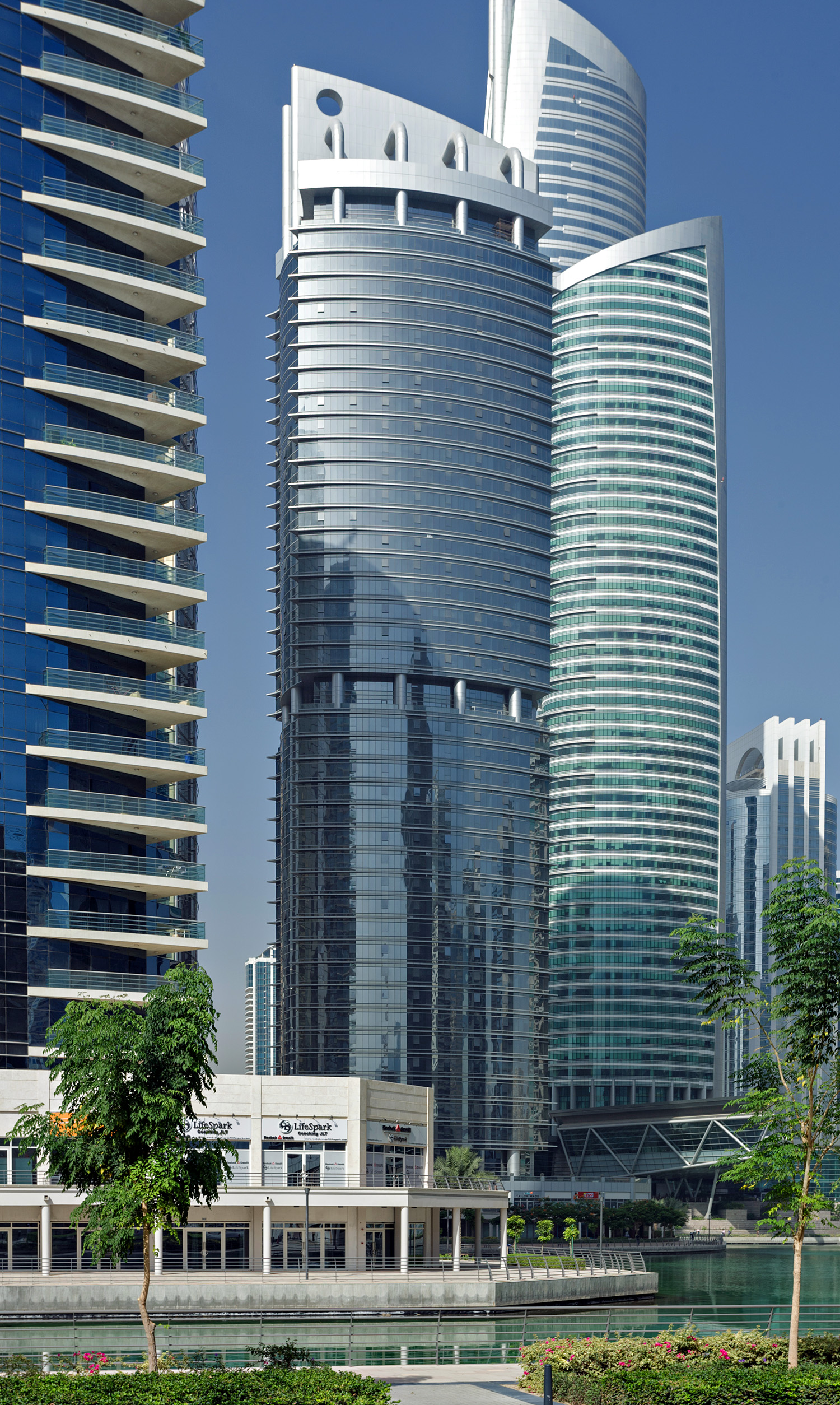 Platinum Tower, Dubai - View from the northeast. © Mathias Beinling
